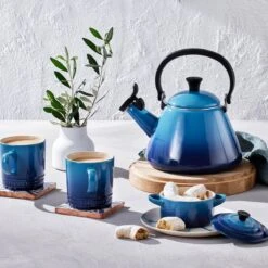 Le Creuset Kone Fluitketel 1,6 Liter Staal Azure -Beste Keukenproducten Winkel 40101022200000 alt4