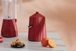 Alessi Plissé Elektrische Citruspers Kunststof Rood -Beste Keukenproducten Winkel mdl07 amb 01 2